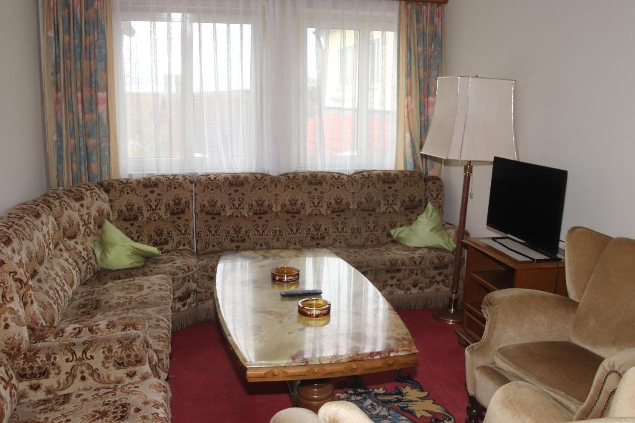 Landhotel Gasthof Huber Merching Екстериор снимка