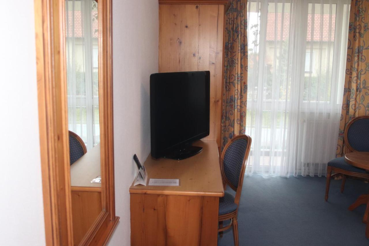 Landhotel Gasthof Huber Merching Екстериор снимка
